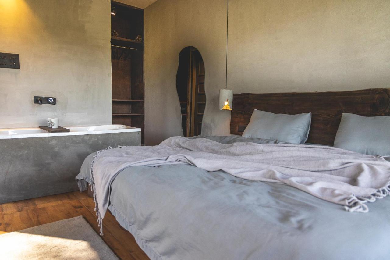 Ecstasy By Thhpsociety Bathtub Rooms Mukteshwar Exterior foto